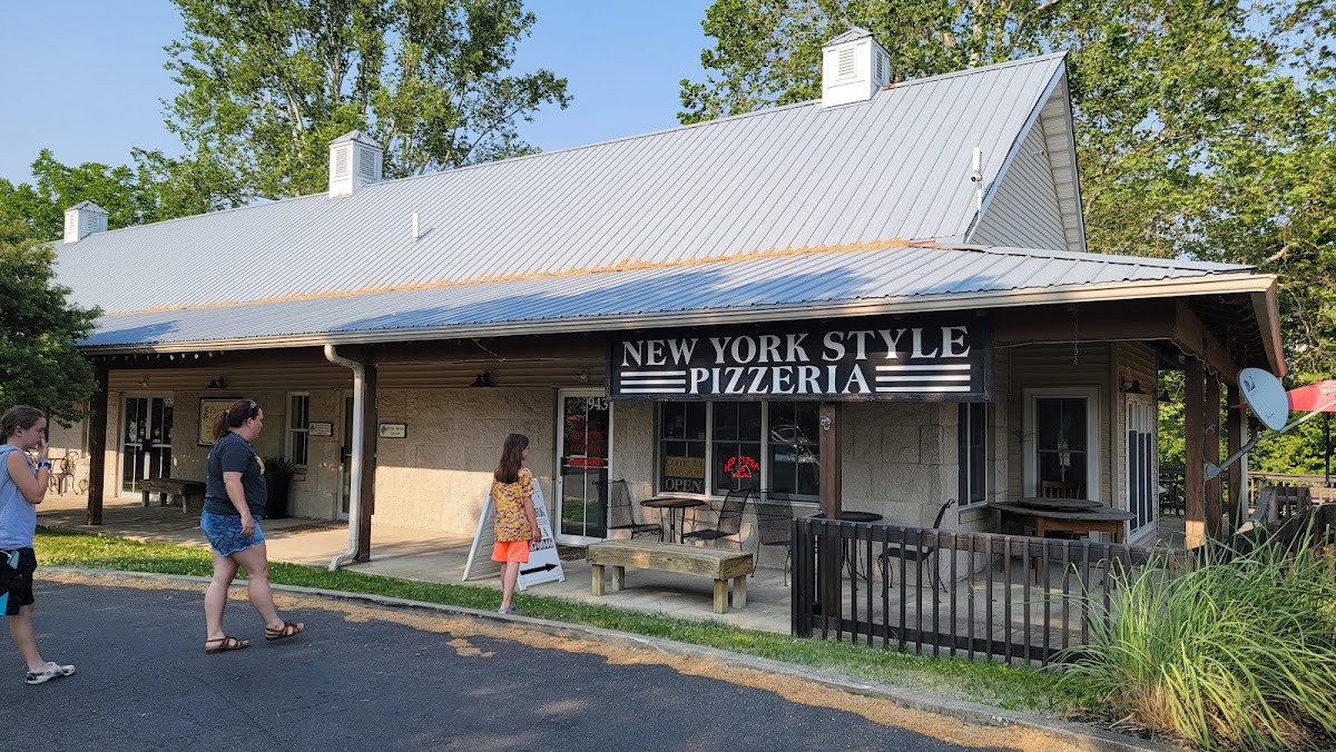 Joe And Mimi's Pizzeria